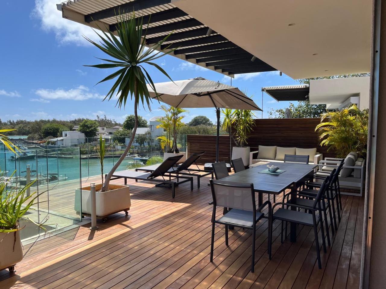 Penthouse 3 Chambres Vue Lagon Imprenable Calodyne Bagian luar foto